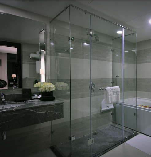 Bathroom 7
