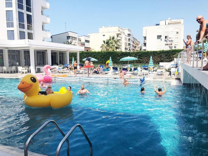 Sport & Beauty 3, Perandor Beach Hotel, Durrësit