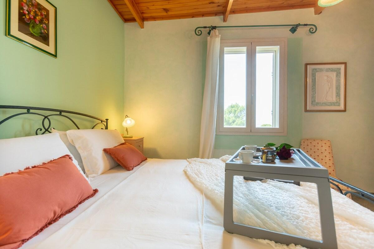 Bedroom 3, Villa Rachele private pool, Carbonia-Iglesias