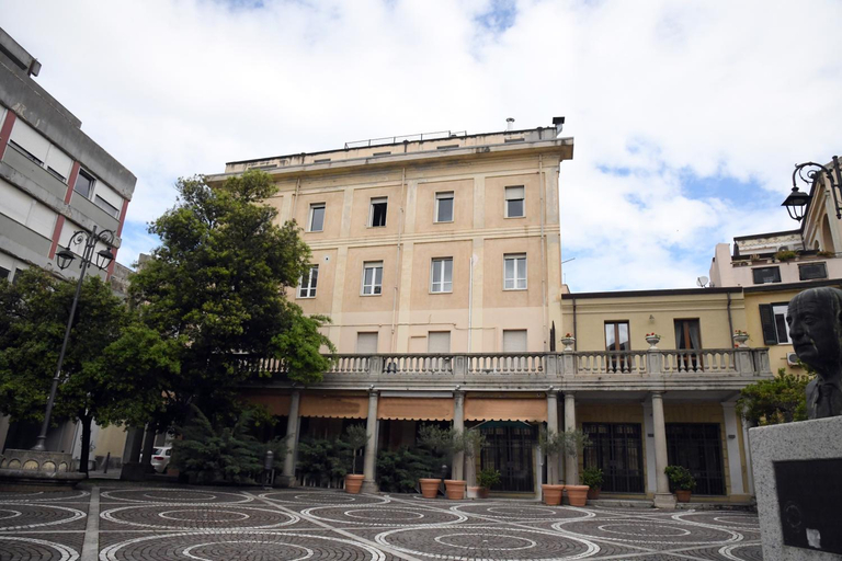 Exterior & Views, B&B Peonia Bianca, Nuoro