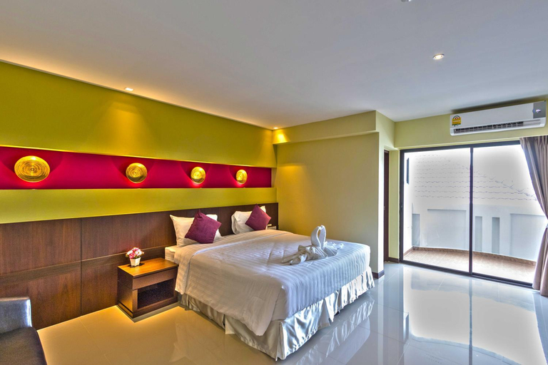 Bedroom 30