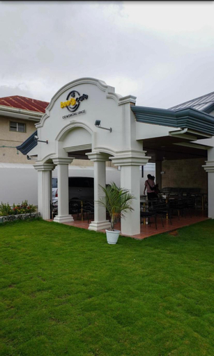 Honey Suite Room Inside Bee Cafe Cebu at Ayala Area, Cebu City