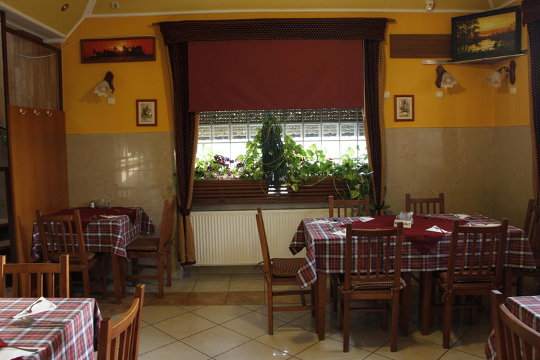 Food & Drinks 3, Kisherceg Szallashely, Budapesti