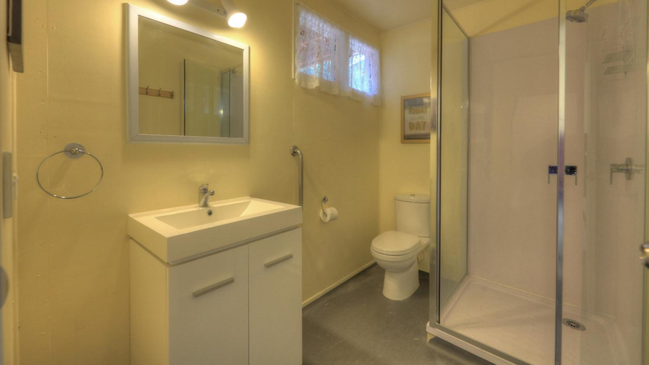 Bathroom 3, Tia Maria Retreat, Rorotonga