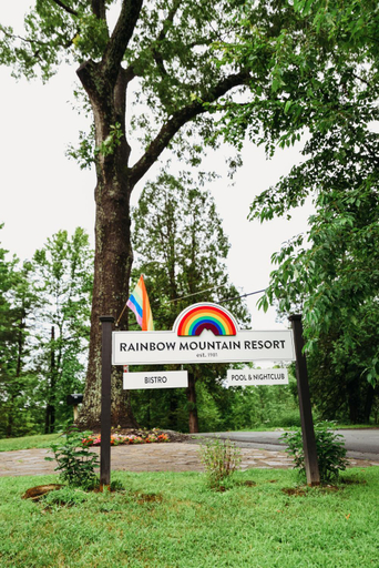 Exterior & Views, Rainbow Mountain Resort, Monroe