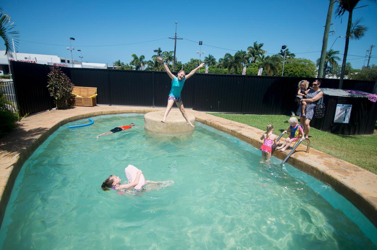 Sport & Beauty 4, Cool Palms Motel, Mackay - Pt A