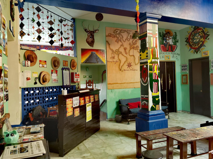 Public Area 2, The Roof Backpackers, Guadalajara