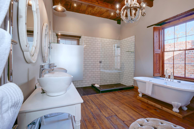 Bathroom 4, Botlierskop The Village Lodge, Eden