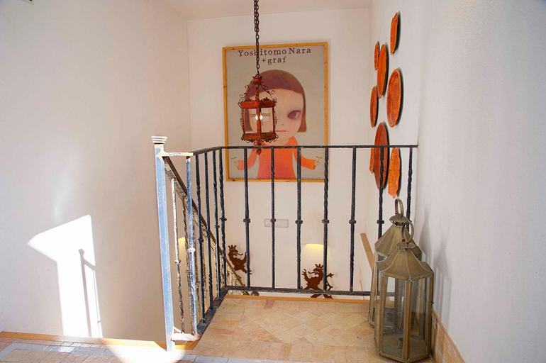 Bedroom 4, Overland Suites Catedral Luxury Apartments, Sevilla