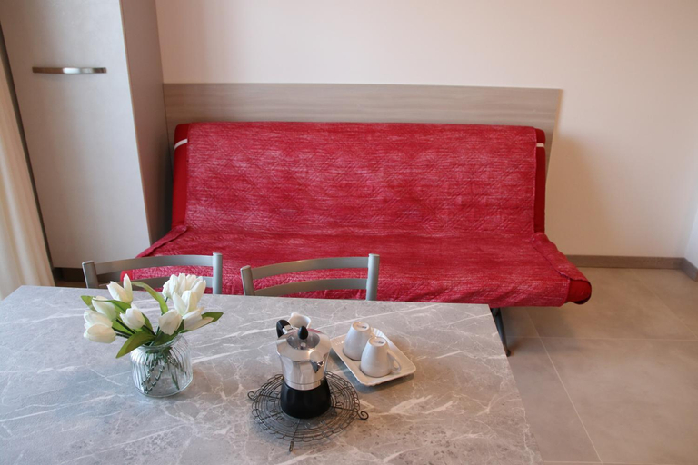 Others 5, Residence Capinera, Venezia