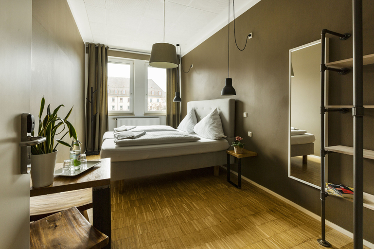 Bedroom 4, Five Reasons Hotel & Hostel, Nürnberg