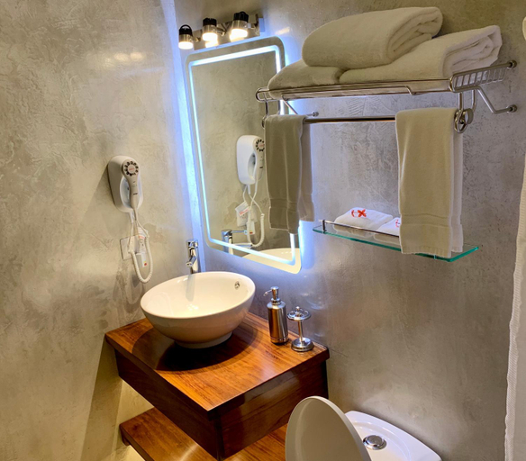 Bathroom 4, Hotel Playa Espadilla, Aguirre