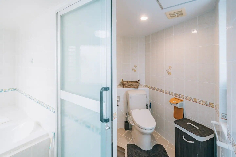 Bathroom 3, RAINBOW SEA Maeda Hills, Onna