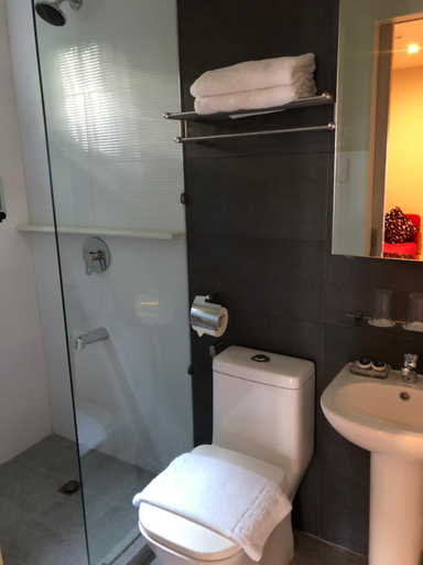Bathroom, The Madeline Boutique Hotel & Suites, Davao City