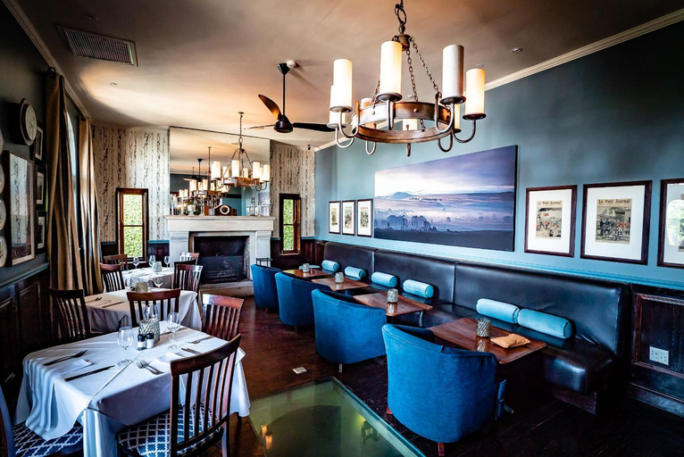 Food & Drinks 5, The Royal Hotel, West Coast