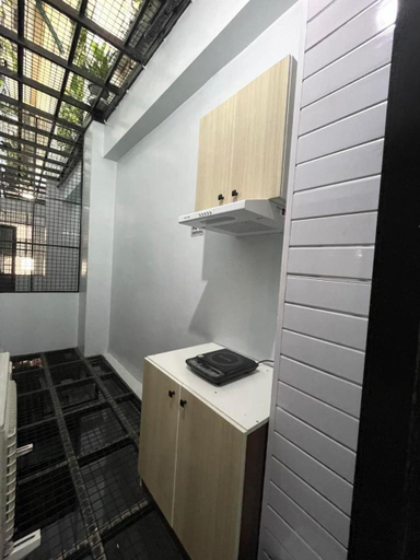Others 5, Quirino Hub (402-c), Davao City