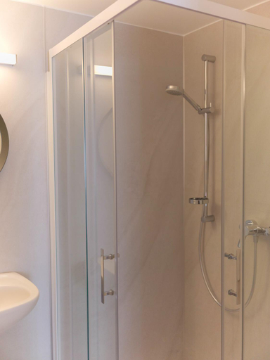 Bathroom 2, Waldhaus Talblick, Reutte
