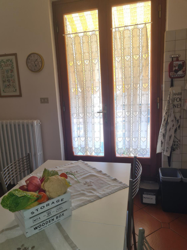 Food & Drinks 5, B&B Via della Grotta, Pistoia