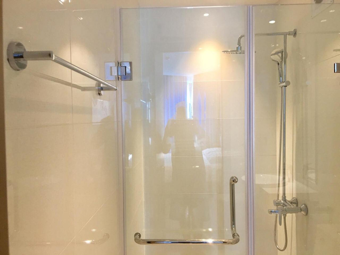 Bathroom 3, Angela House Halong, Hạ Long