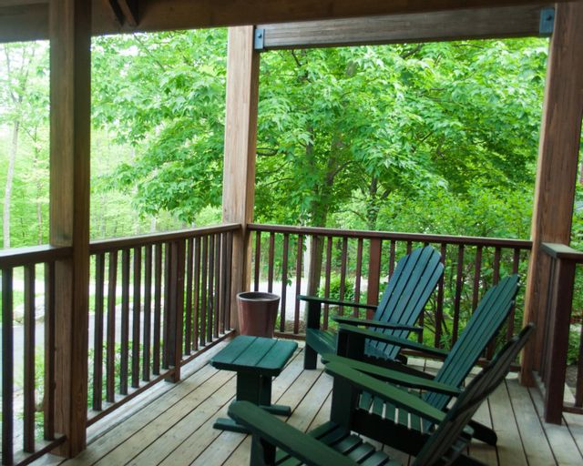 Others 2, Minnewaska Lodge, Ulster