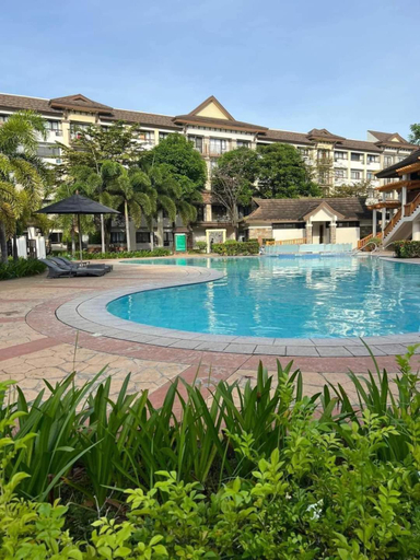 Others 5, One Oasis Condo 2 Bedroom Free Pool & Wifi Beside SM City Mall, Davao City
