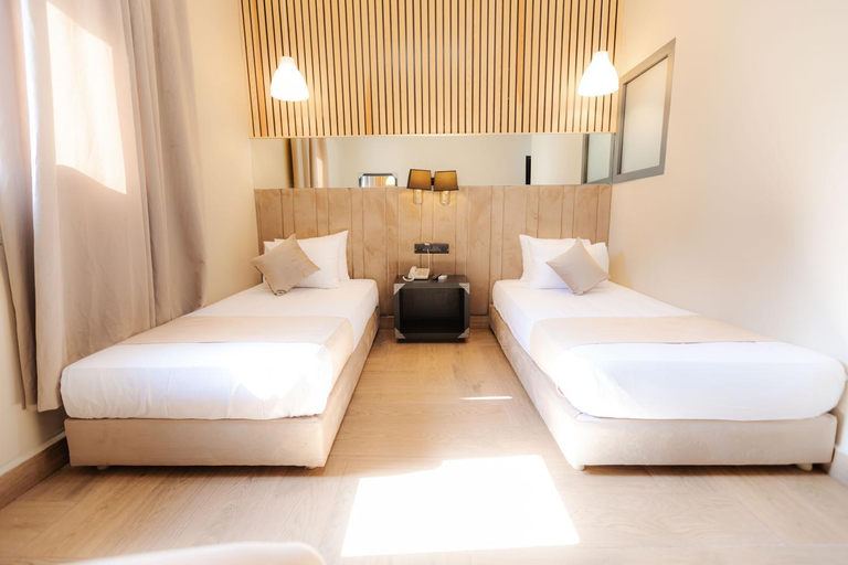 Others 5, Ennesma Hotel, Casablanca