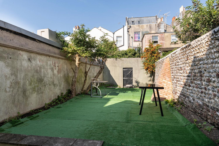 Others 3, Quality Stay Room, Brighton and Hove