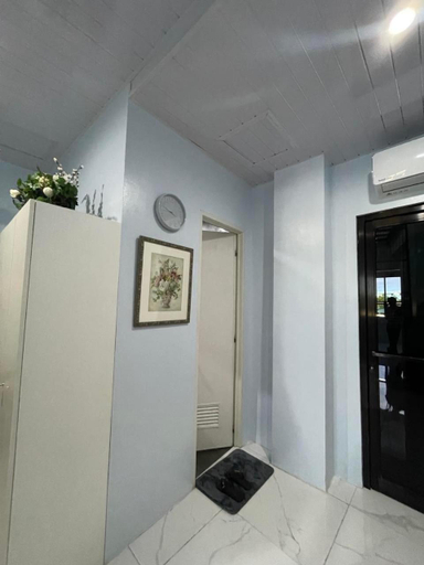 Others 4, Quirino Hub (402-c), Davao City