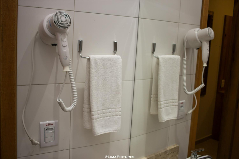 Bathroom 3, Pousada Villarejo Armacao, Penha