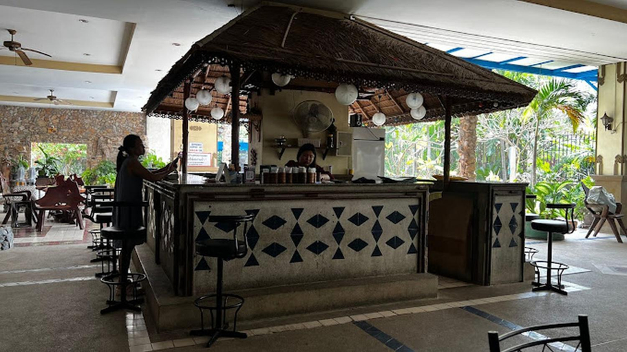 Food & Drinks 3, Villa Germania, Pattaya