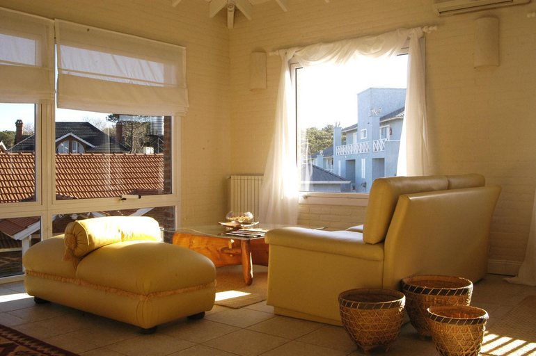 Others 5, Carilo Soleil By HS, Pinamar