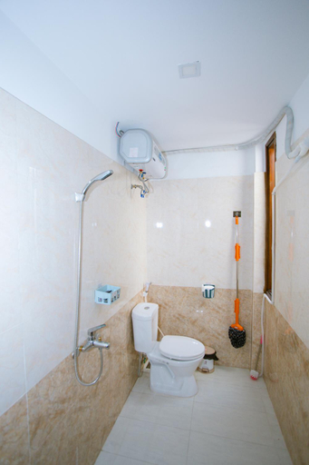 Bathroom 6