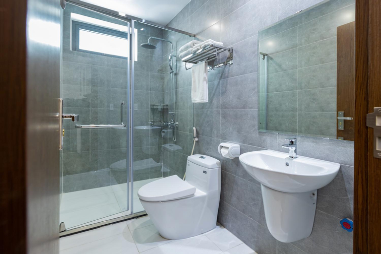 Bathroom 3