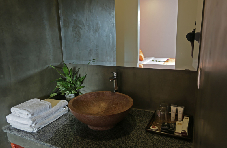 Bathroom 5, Angkor Sweet Night Hotel, Siem Reap