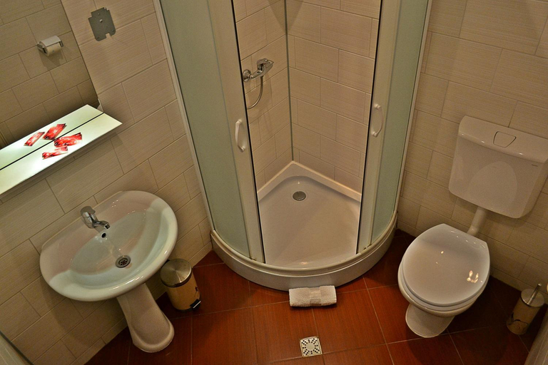 Bathroom 3, Casa Nobilium, Turda