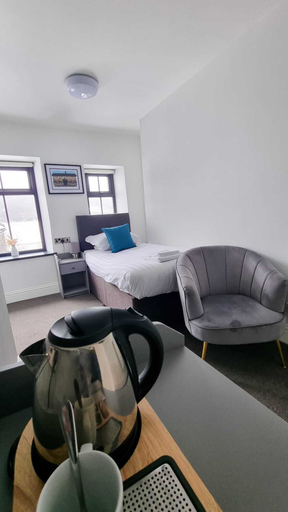 Others 5, Friendship Hotel, Sheffield