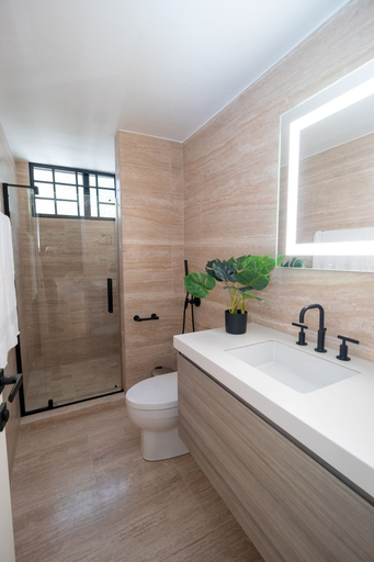 Bathroom 4, ESHEL SUITES PANAMA, Panamá