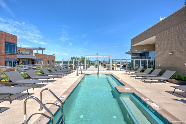 Sport & Beauty 2, Global Luxury Suites Bethesda Chevy Chase, Montgomery
