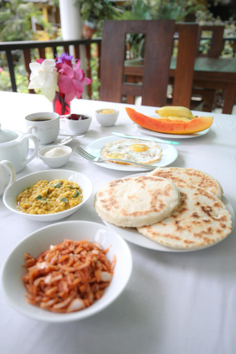 Food & Drinks 5, La Villa, Habaraduwa