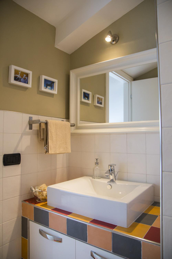 Bathroom 2, Piazza Roma Rooms, Benevento