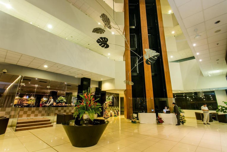 Public Area 4, Wyndham Costa del Sol Pucallpa, Coronel Portillo