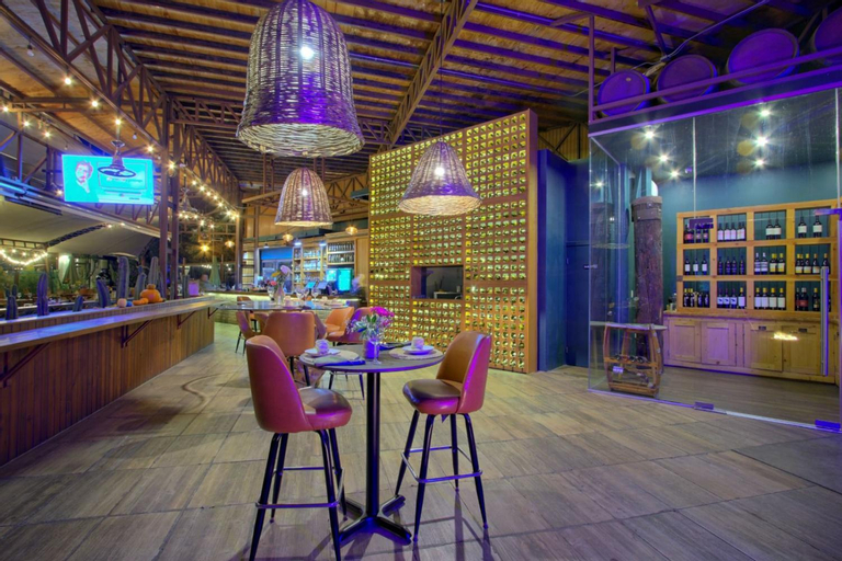 Food & Drinks 3, Cabaña la villa by Hotel Boutique Valle de Guadalupe, Ensenada