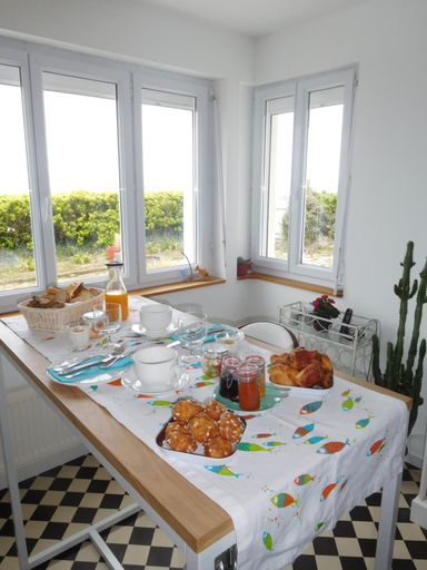 Others 5, "La Cabine" atypique, vue mer a la VILLA PLEIN VENT, Manche