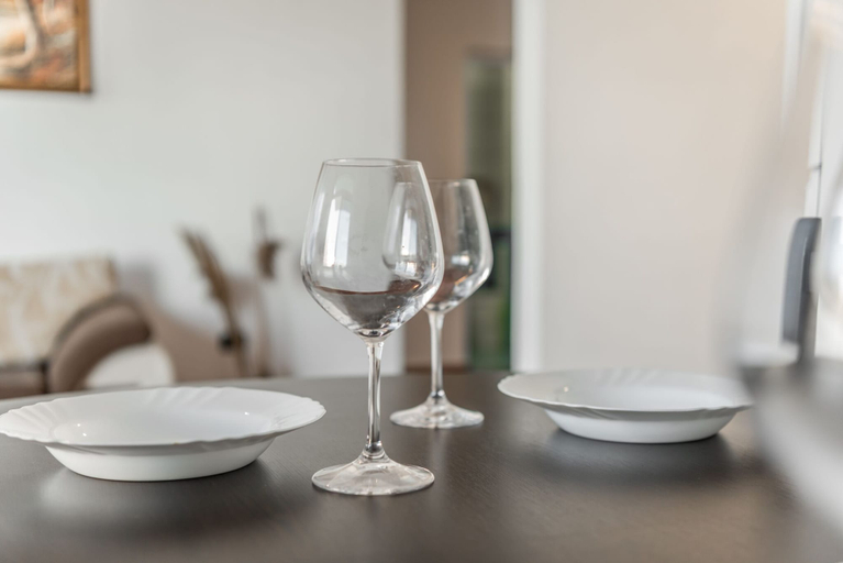 Food & Drinks, Coastal Comfort 2, Durrësit
