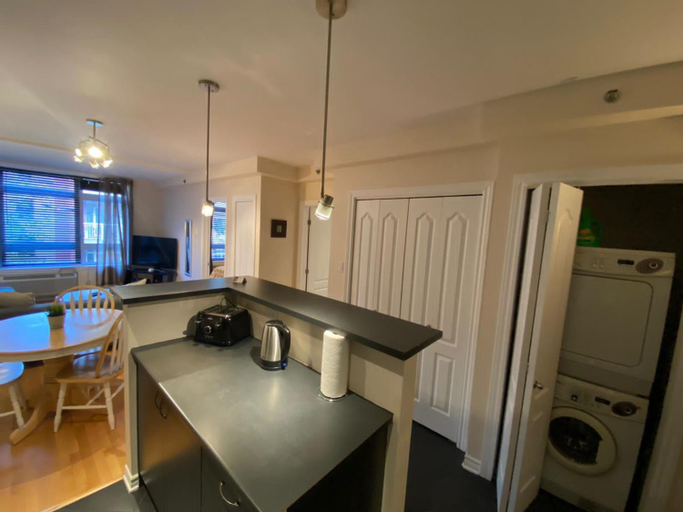 Dining Room 4