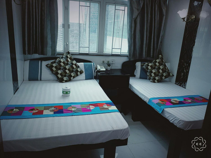 Bedroom 2, Traveller's Hostel (Hong Kong International), Kowloon