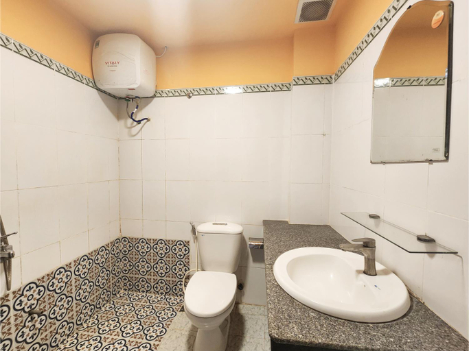 Bathroom 3, iHome Hoi An, Da Nang