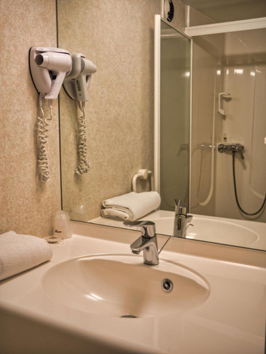 Bathroom 3, Comfort Hotel Rouen Sud Cleon, Seine-Maritime