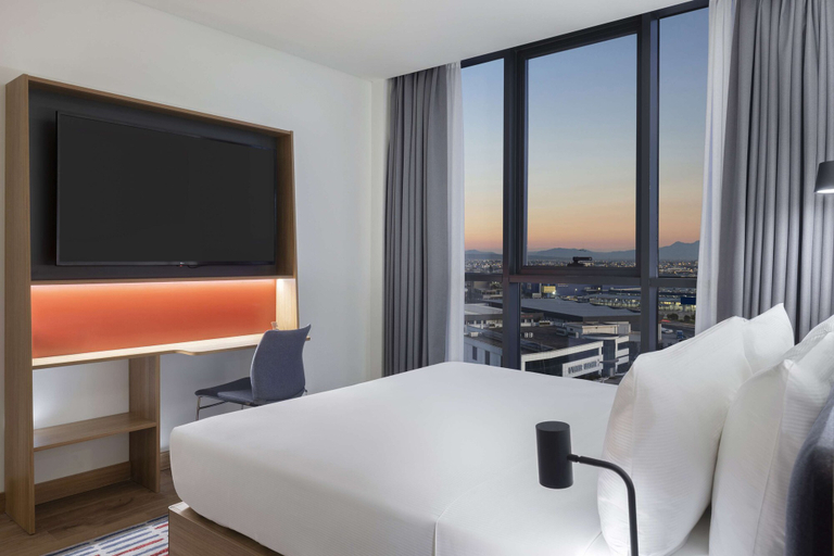 Bedroom 2, Hampton By Hilton Antalya Airport, Antalya