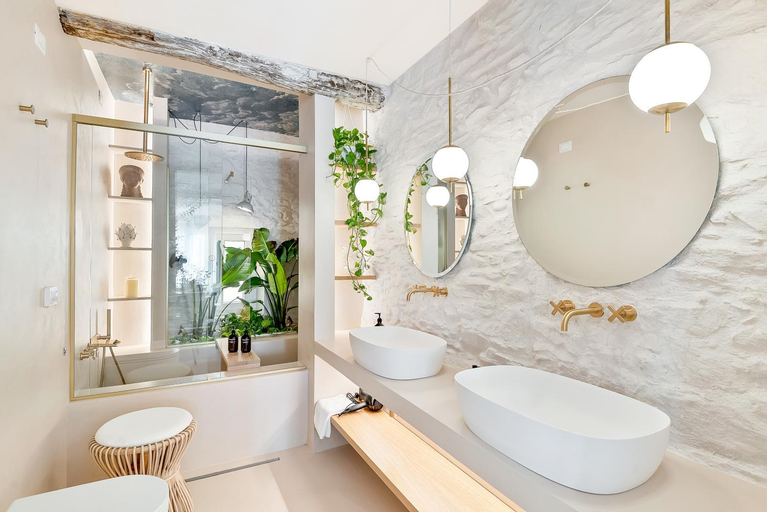 Bathroom 6